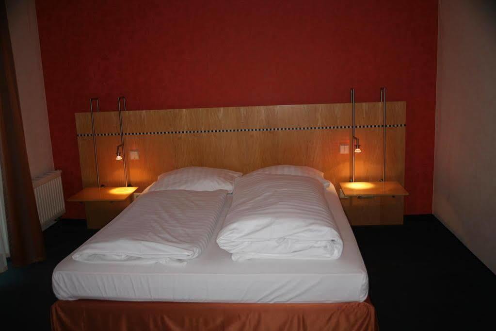 C-You Hotel Chemnitz Ngoại thất bức ảnh